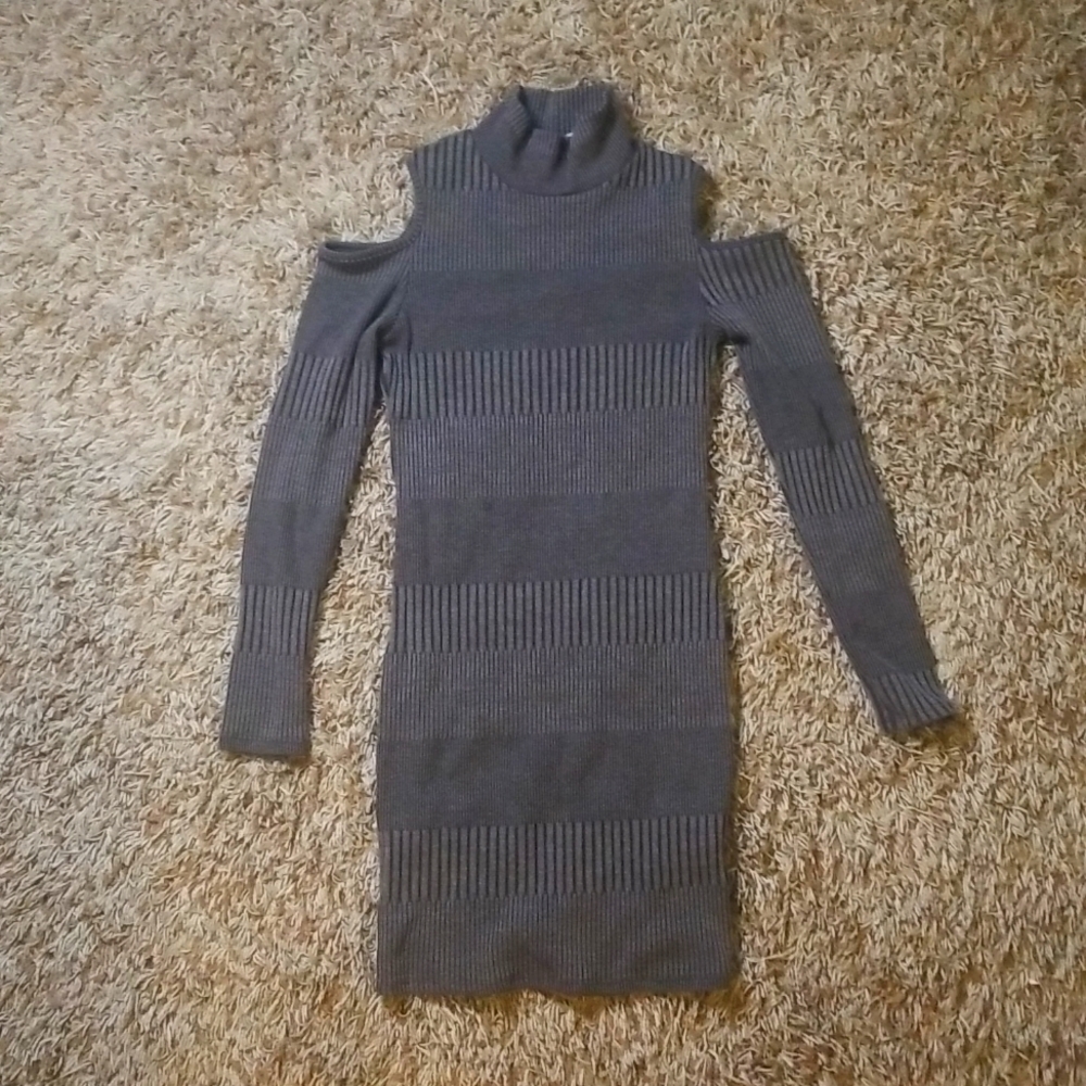 3S9.  Isabel Jaxon sweater dress (womens)